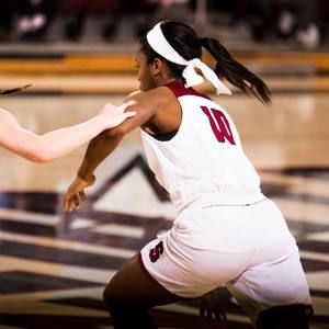 Meet your Posher, Adrienne